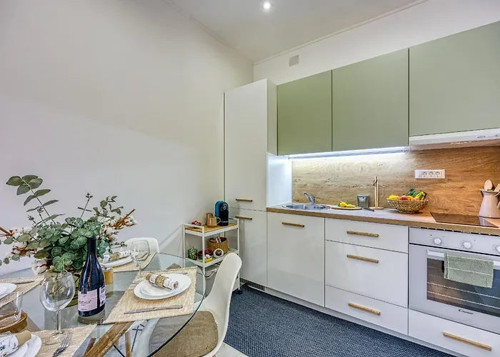 Eva - Storia Parentina Apartamento Poreč