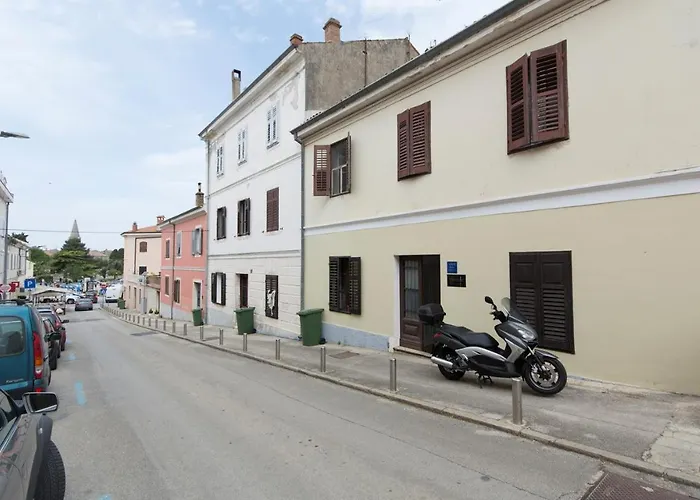 Eva - Storia Parentina Apartamento Poreč